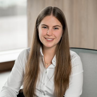 dr. Oláh-Grosz Ráchel